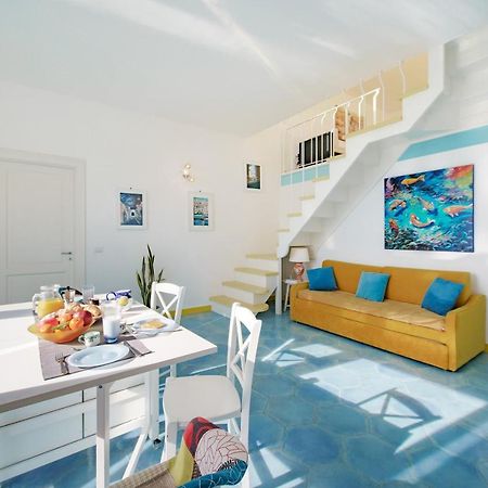 Corricella Exclusive Loft - Gioia Apartments Procida Luaran gambar