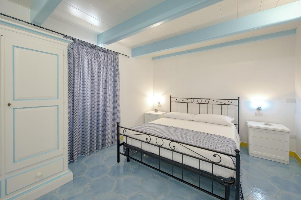 Corricella Exclusive Loft - Gioia Apartments Procida Luaran gambar